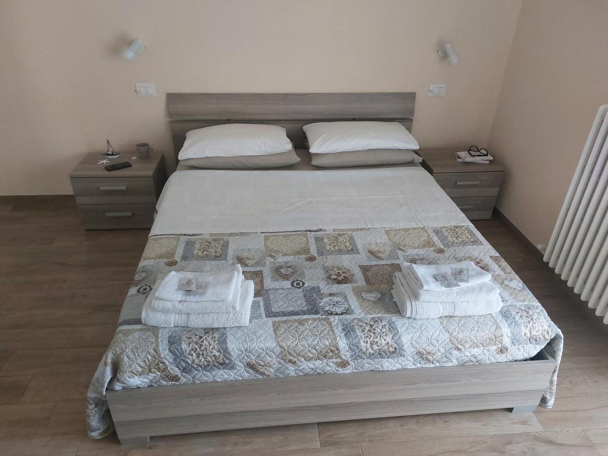 B&B Un Posto Al Sole 努马纳 外观 照片
