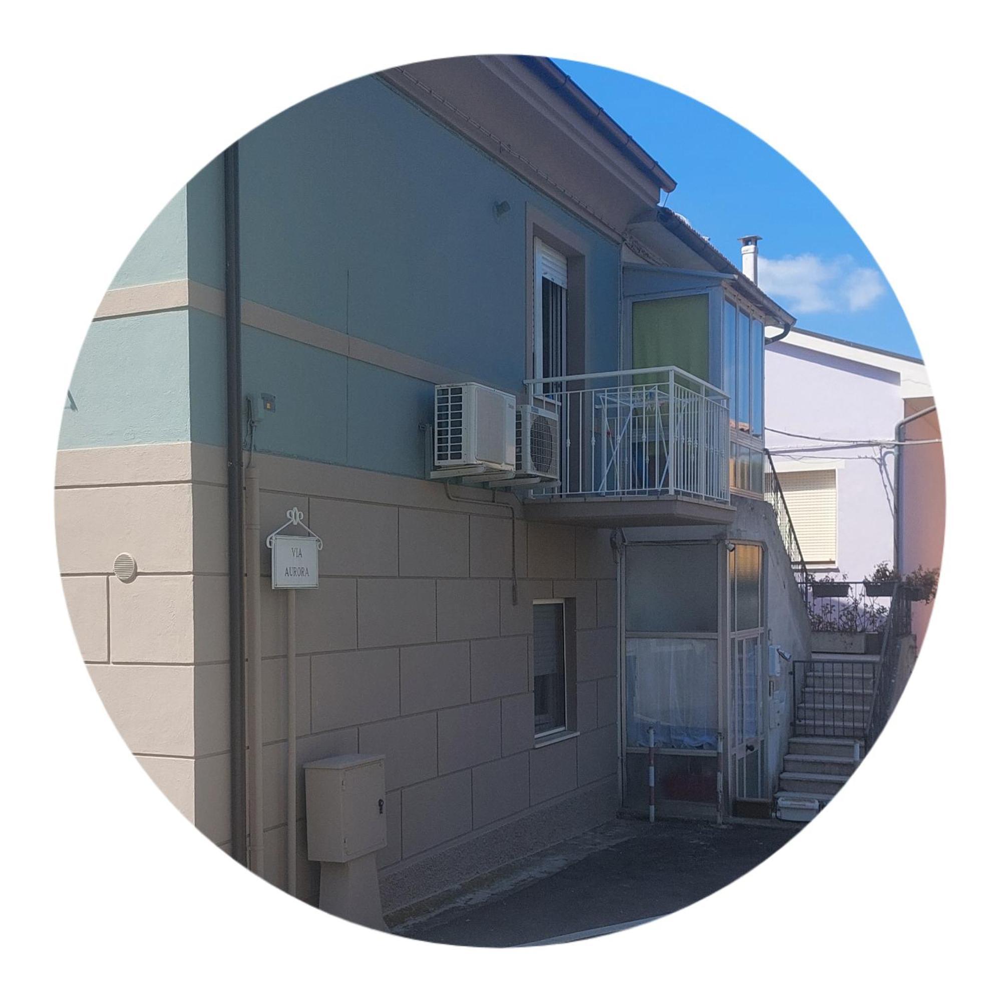 B&B Un Posto Al Sole 努马纳 外观 照片